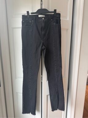 Abercrombie & Fitch The Skinny High Rise Jeans Women’s 29 Black/gray Split Hem